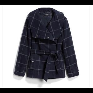 Coffee Shop Plaid Safi Jacket